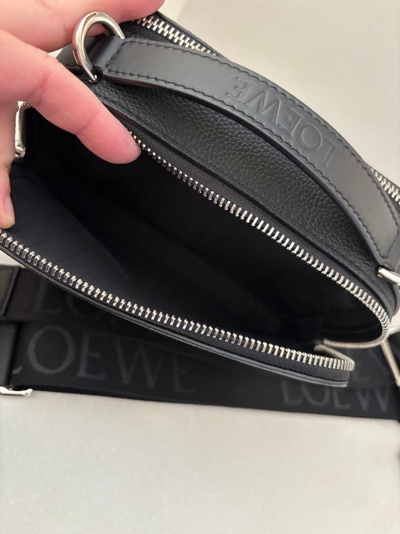 LOEWE カメラバッグ