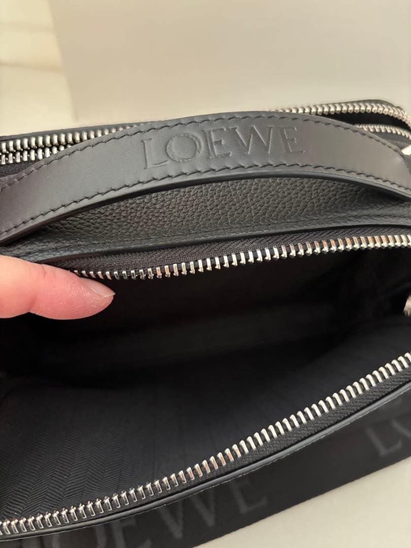 LOEWE カメラバッグ