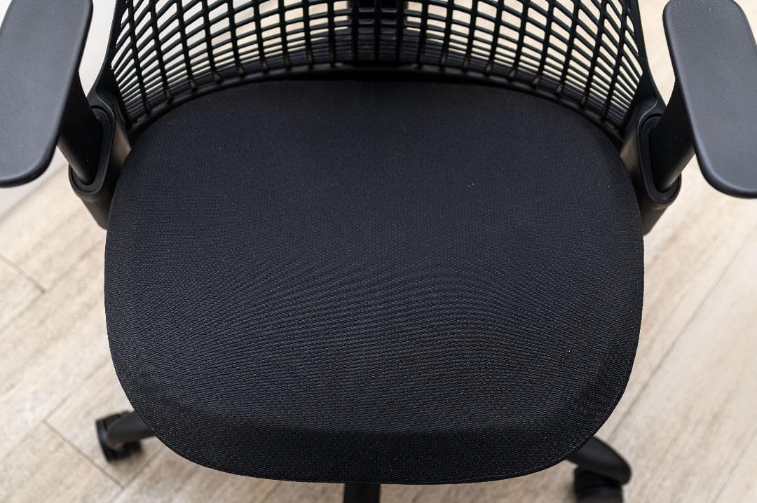 【のり】Herman Miller セイルチェア