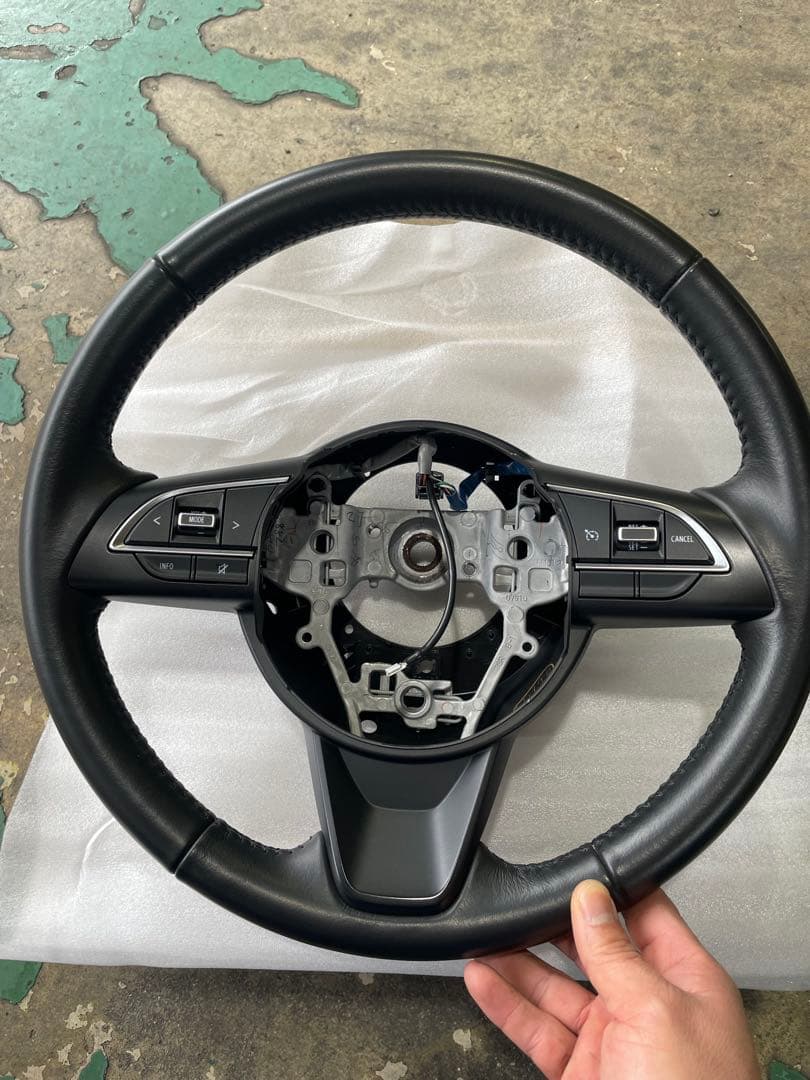 スズキ純正ジムニーJB64Wハンドル