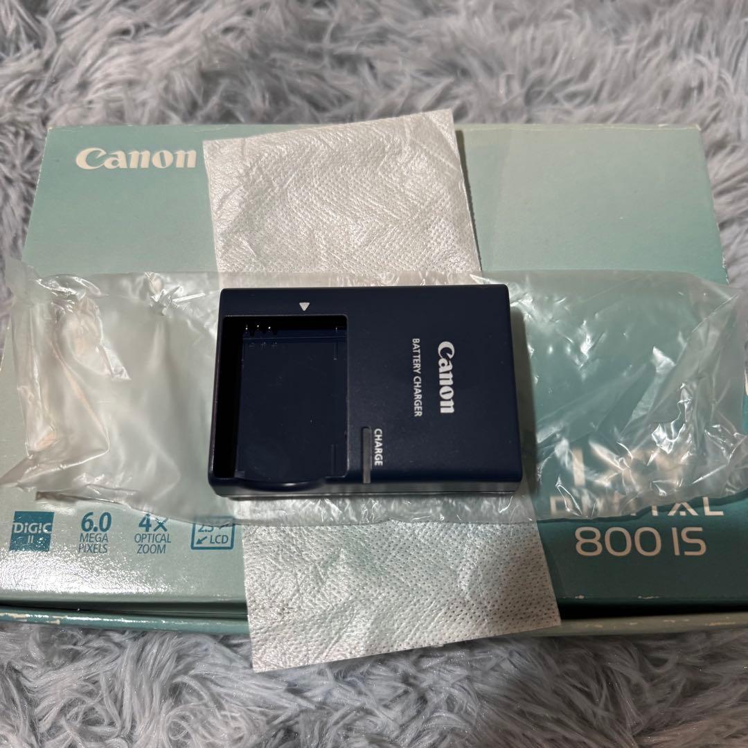 Canon IXY DIGITAL 800 IS シルバー