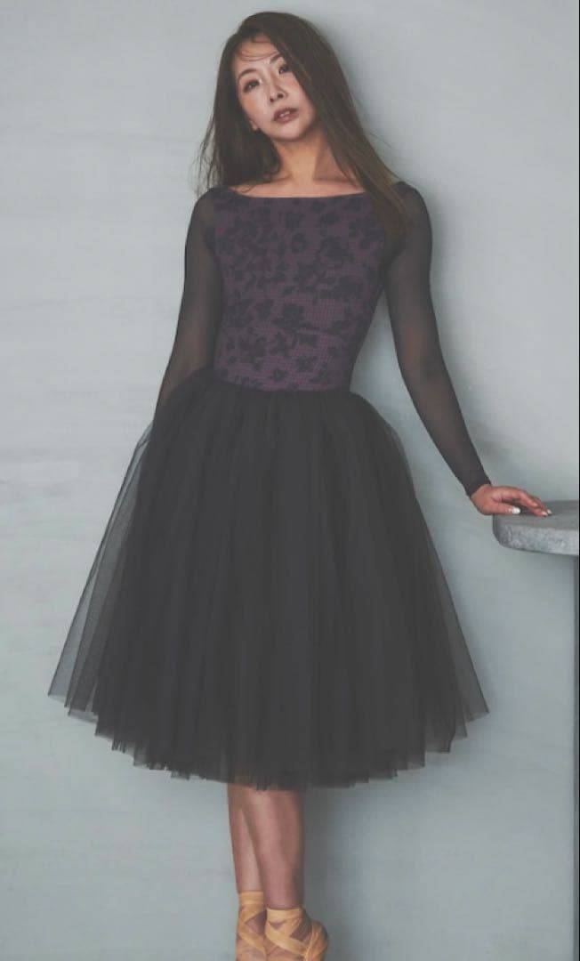 ［新品］stina レオタードMサイズ