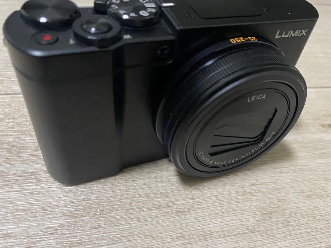 美品！　Panasonic LUMIX DMC-TX1