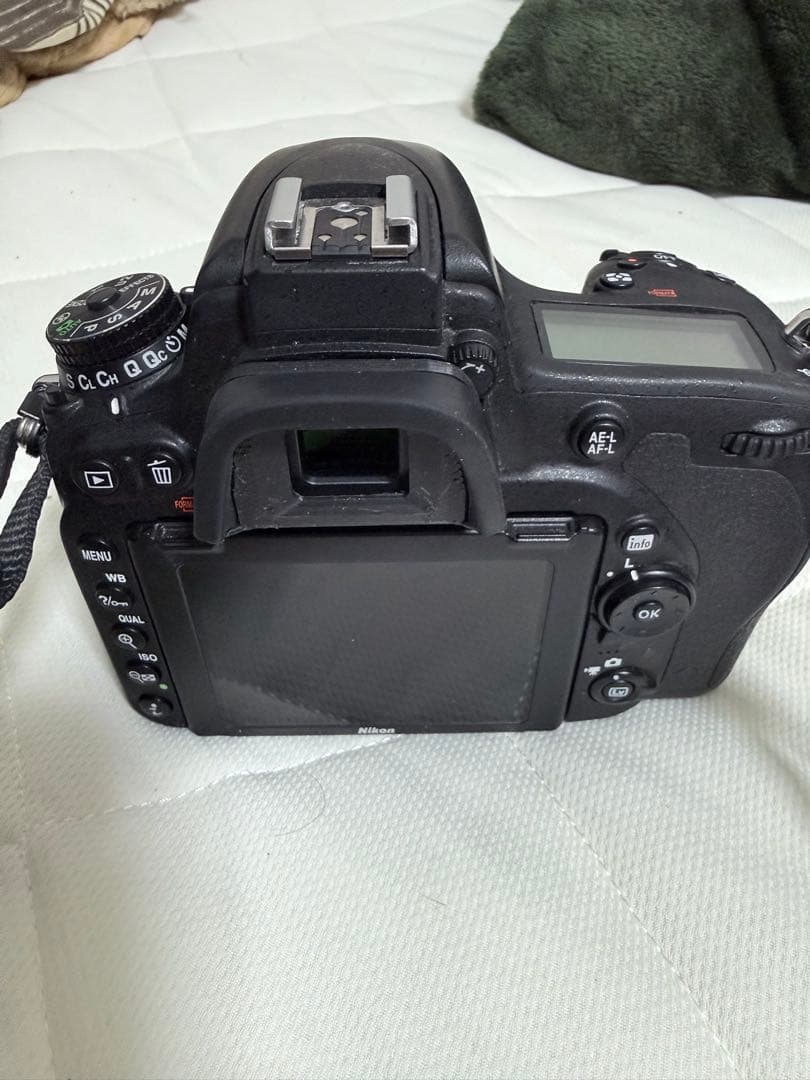 Nikon D750 レフカメラ 35-105mmレンズ付き