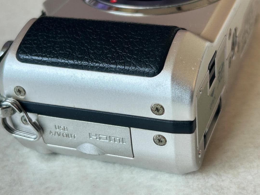 OLYMPUS PEN Lite E‑PL2 動作品（手ぶれ補正不良）