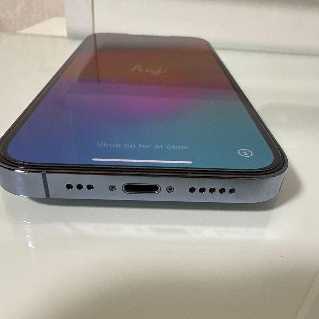 バッテリー100% iPhone 13 pro 512 GB SIMフリー