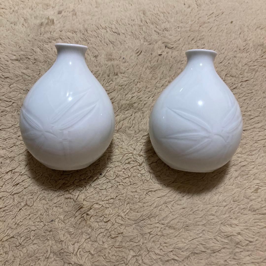 井上萬二作　白磁笹紋　徳利　2個まとめて