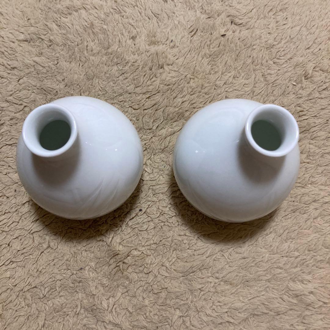 井上萬二作　白磁笹紋　徳利　2個まとめて