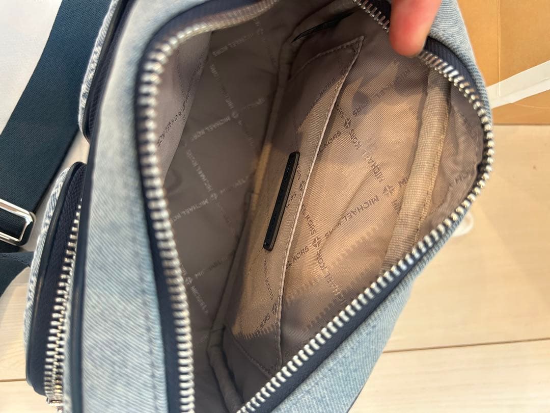 マイケルコース クロスボディバック デニム