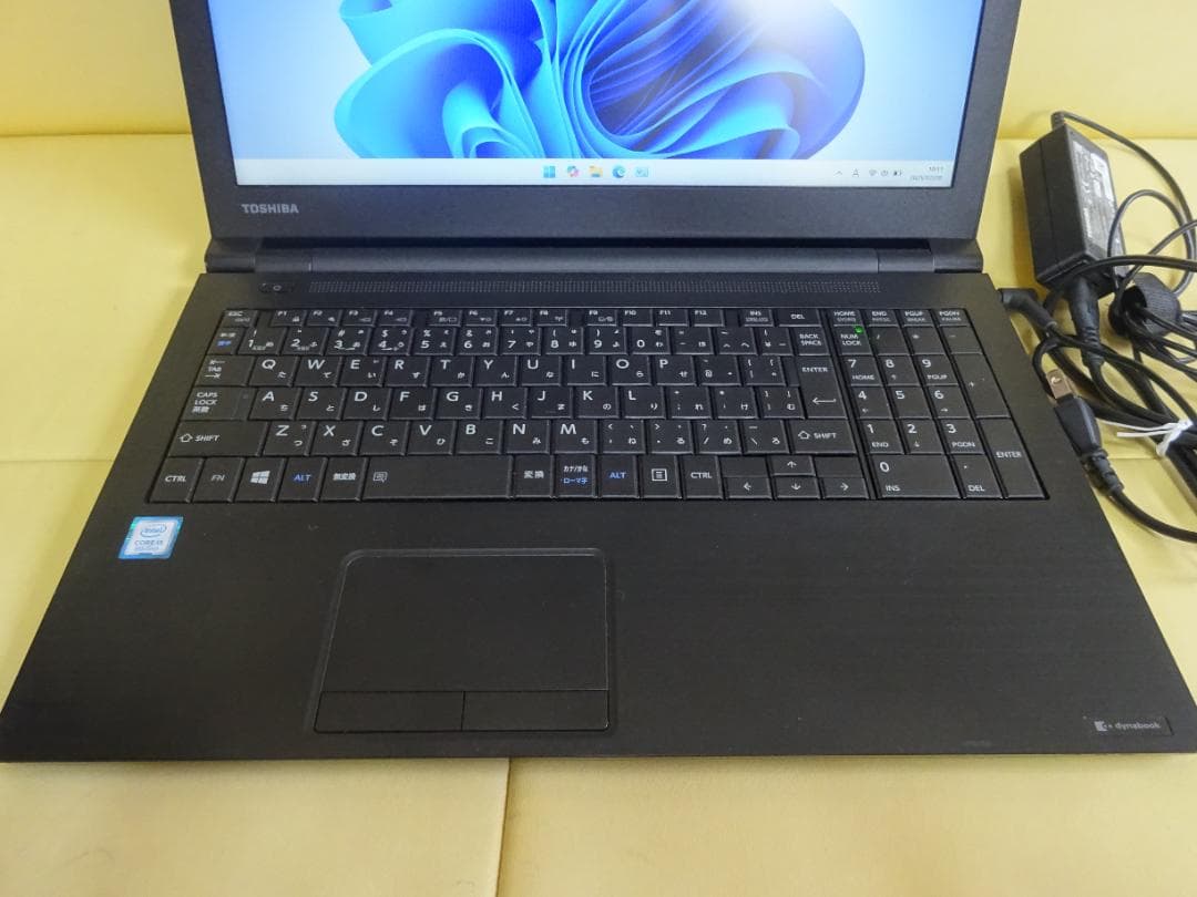 東芝 B65/M COREi5 8250U　SSD256G/8G/【難あり】