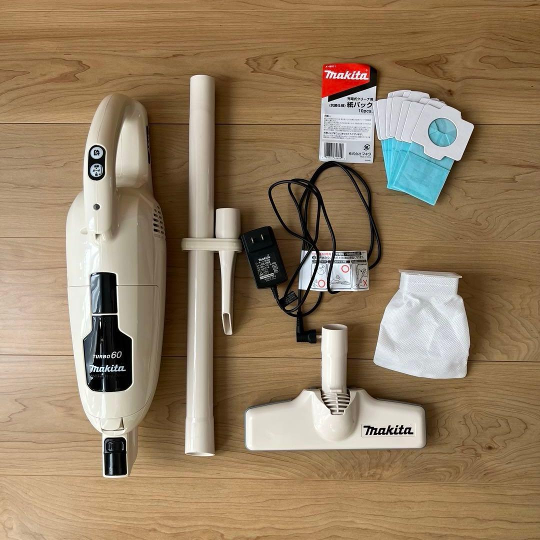マキタのターボ 60 紙パック8枚付き