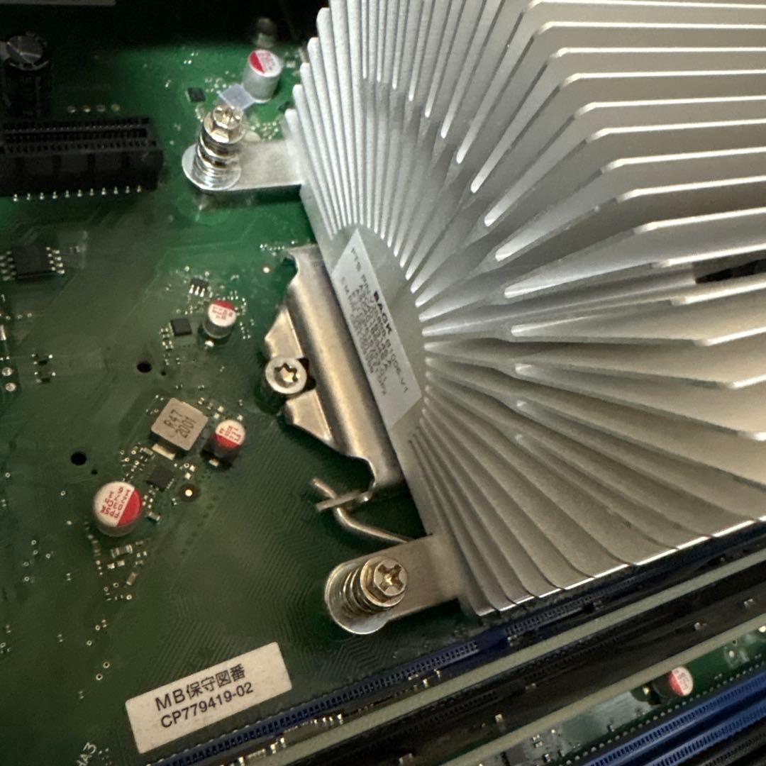 S*K様 Fujitsu ESPRIMO D588/CX デスクトップPCジャン