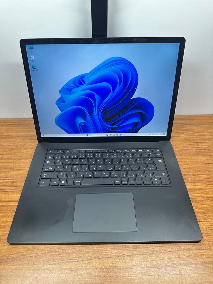 4.Surface Laptop 4 Ryzen 7 16Gb タッチパネル