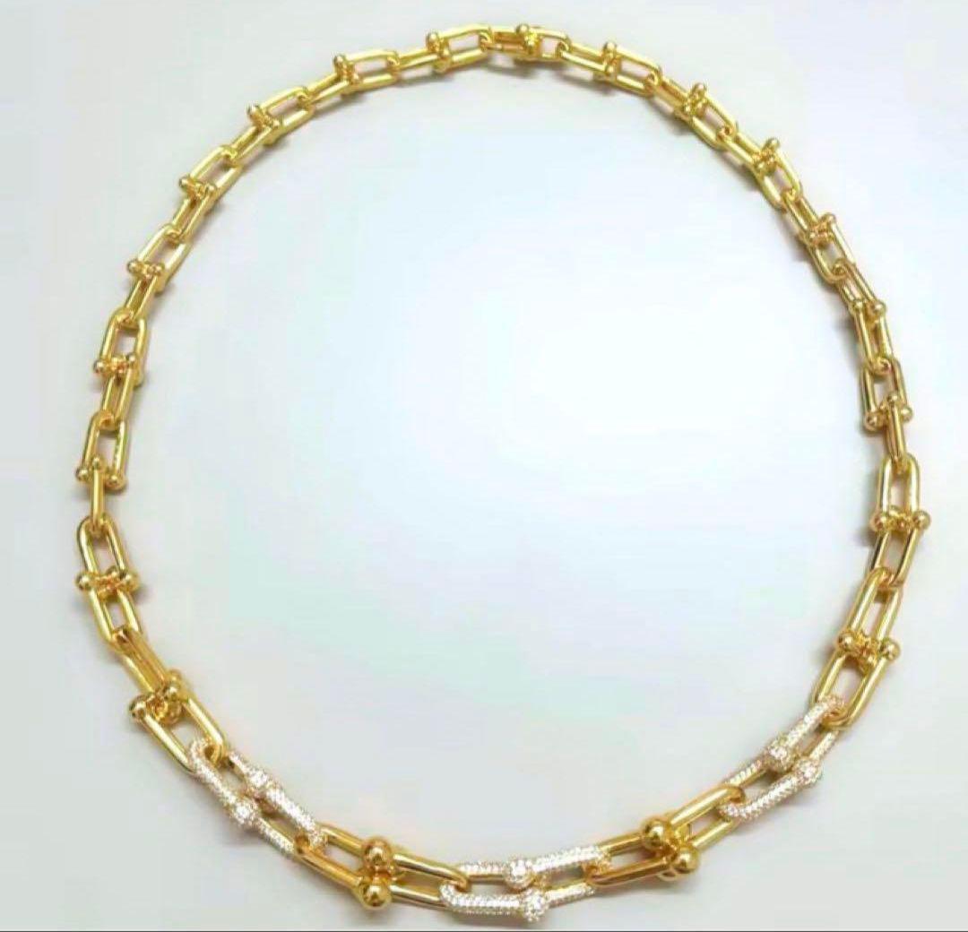 ハードウェアネックレス　ゴールド　石　Tロゴ現品限り