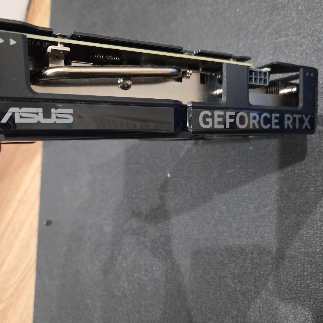 グラフィックボード・グラボ・ビデオカード ASUS DUAL-RTX4060-O8G