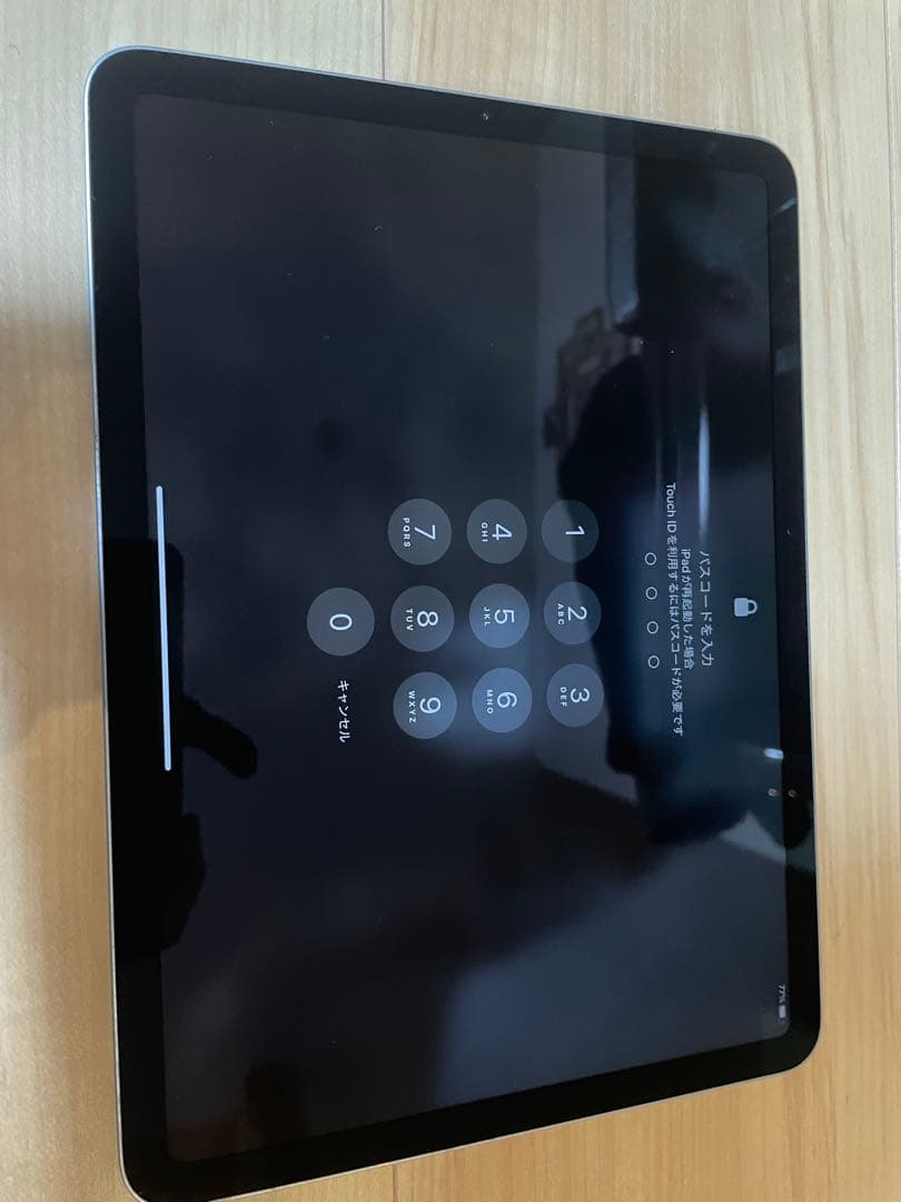 Apple iPad Air (第4世代) シルバー 10.9インチ　ジャンク品