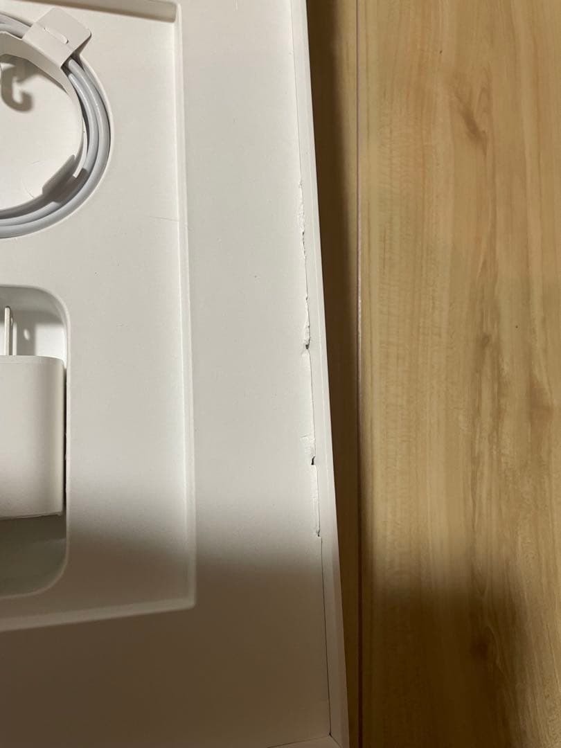 Apple iPad Air (第4世代) シルバー 10.9インチ　ジャンク品