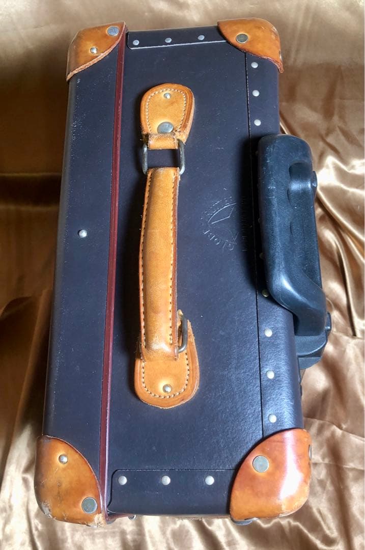 GLOBE TROTTER サファリブラウン