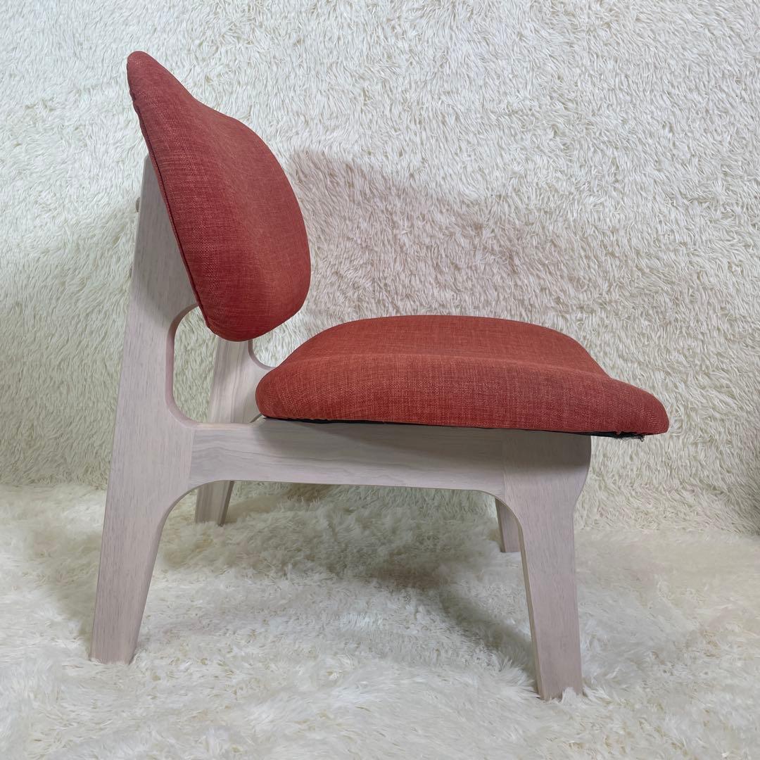 ②ニトリ ダイニングチェア リラックスワイド 1人用 椅子 一脚