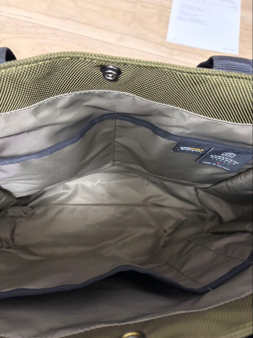 カワニシカバン　グレーブコーデュラ（R）カーキ　新品同様