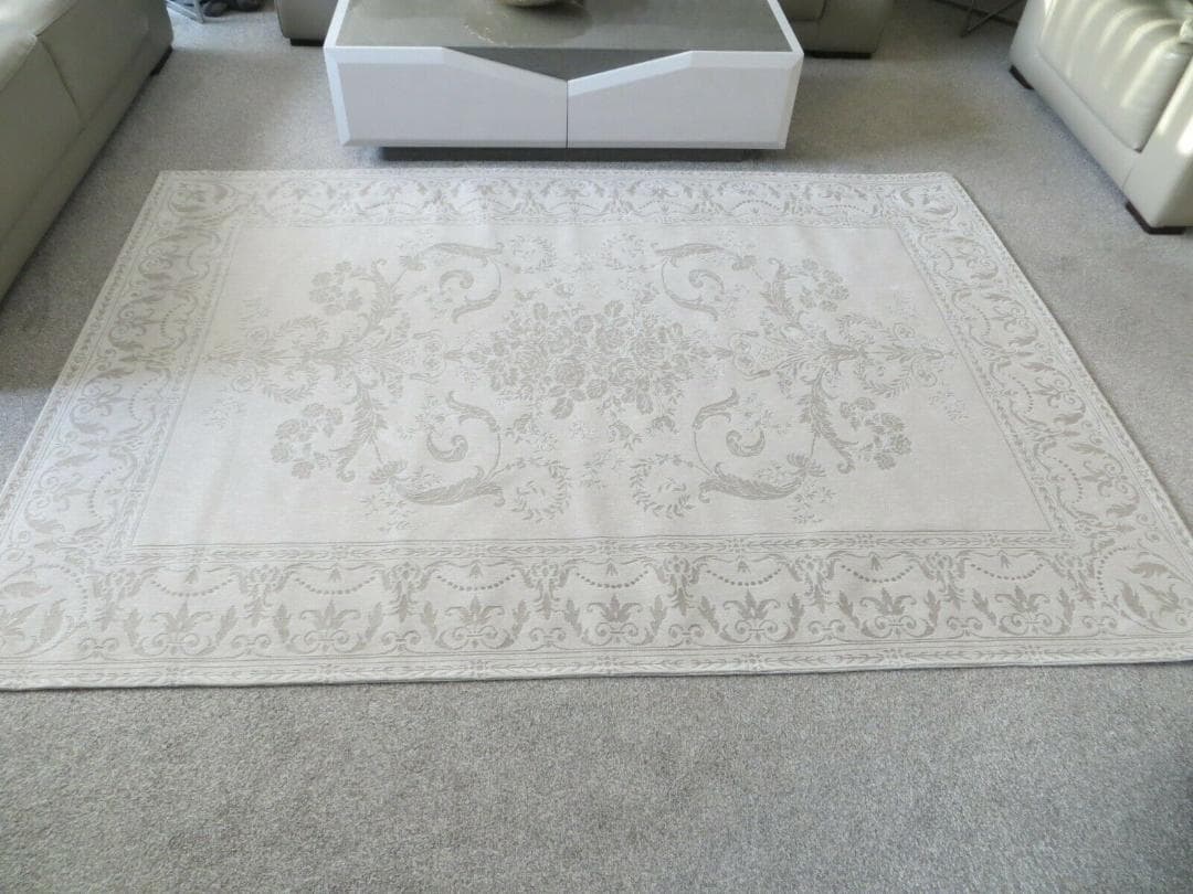 m*o様 ローラアシュレイ ジョゼッテ ドーヴグレー ラグマット 140 x 2