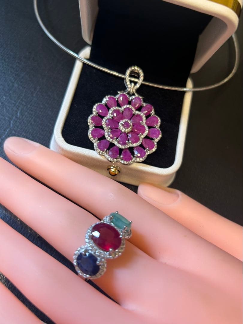 t*a様 天然石ルビーデザインネックレス＆サイズ限定18号デザインリング19号￼