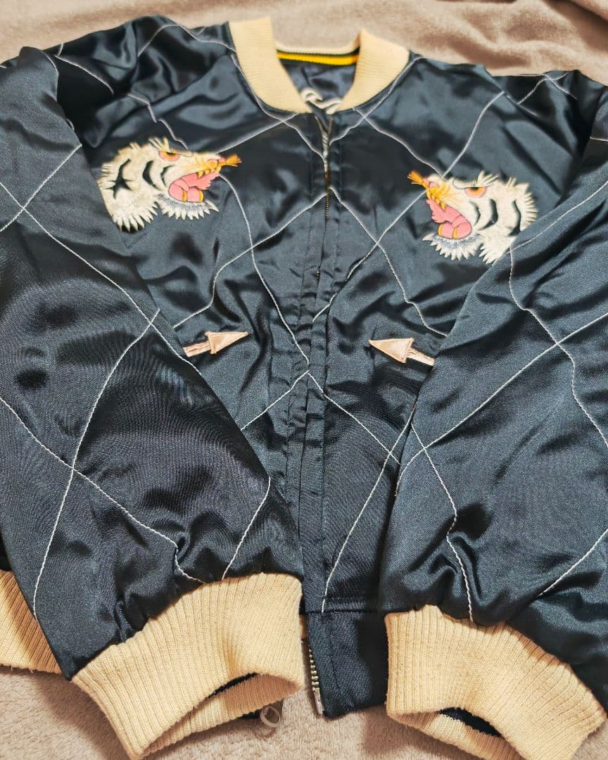 Vintage Japan 虎龍２面用 日本限定 サテン unisex
