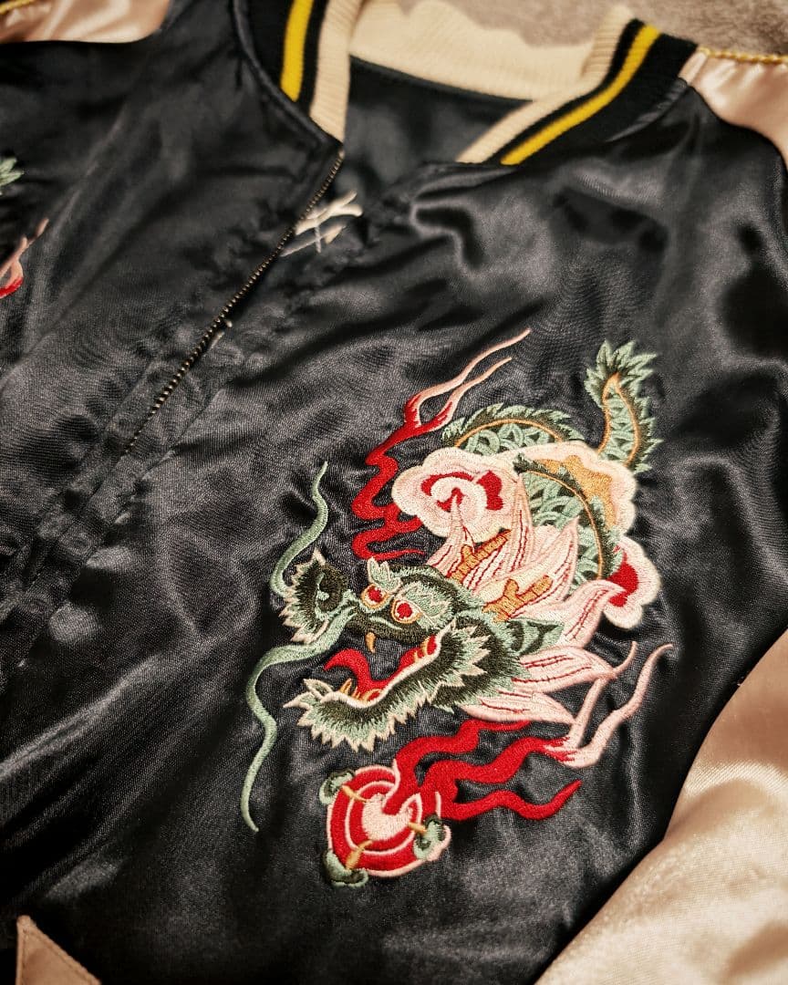 Vintage Japan 虎龍２面用 日本限定 サテン unisex