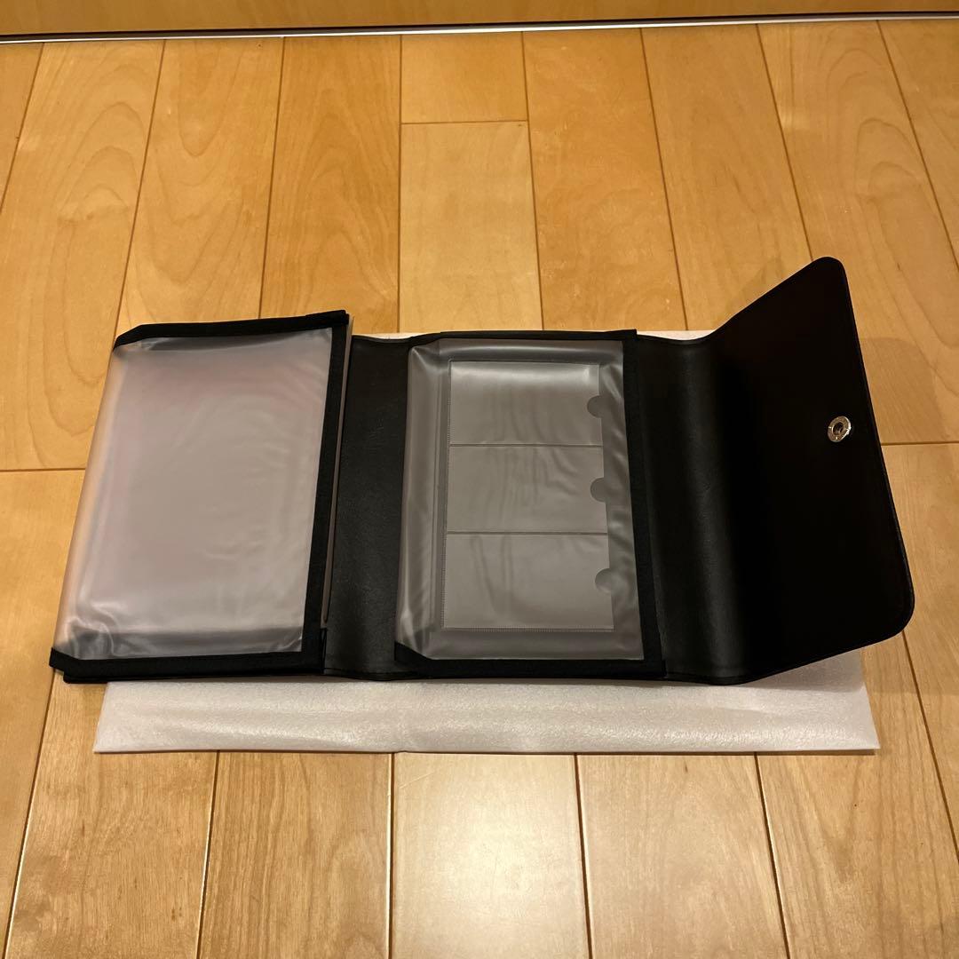 レヴォーグ レザー　車検証ケース