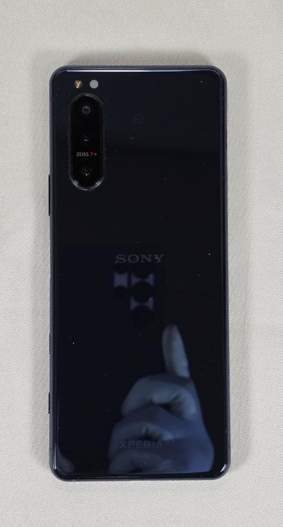 Xperia 5 II SOG02 au　ネットワーク利用制限◯