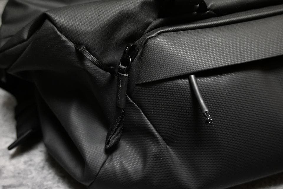 【美品】Peak Designトラベル ダッフル 35L ブラック