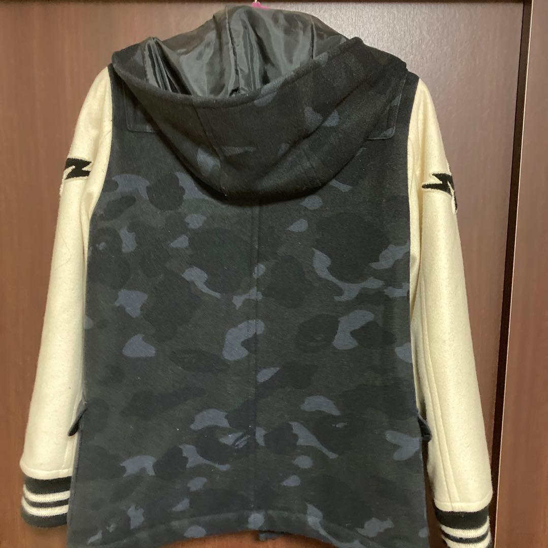 ヒョンビン様　　エイプ APE レディース キッズ コート エイプのカモ柄