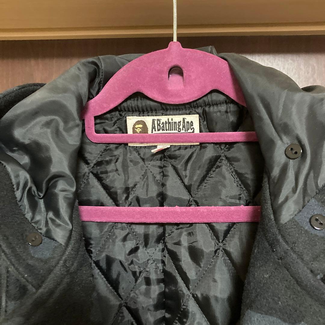 ヒョンビン様　　エイプ APE レディース キッズ コート エイプのカモ柄