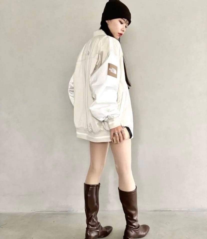 ☆ラスト1点☆ノースフェイス ホワイトレーベル　ブラック 　Mサイズ スタジャン