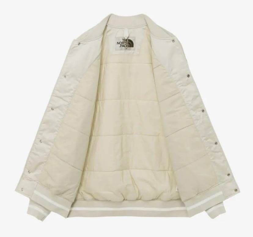 ☆ラスト1点☆ノースフェイス ホワイトレーベル　ブラック 　Mサイズ スタジャン