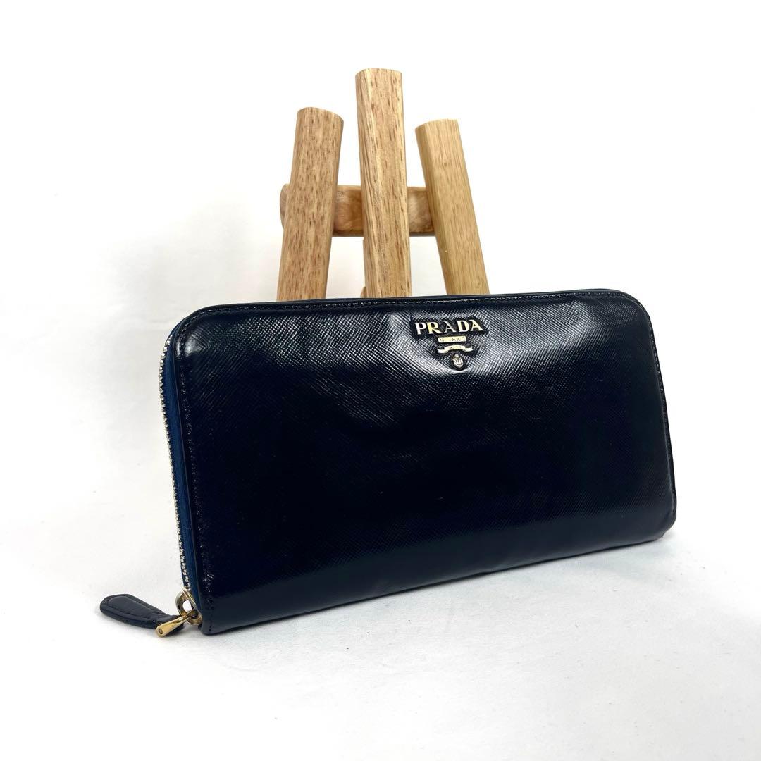 プラダ　長財布　ロゴプレート　サフィアーノ　ラウンドファスナー　バイカラー　美品