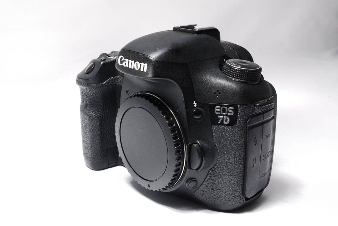 ♥圧倒的な性能♥CANON EOS 7D★一眼レフカメラ★初心者おすすめ