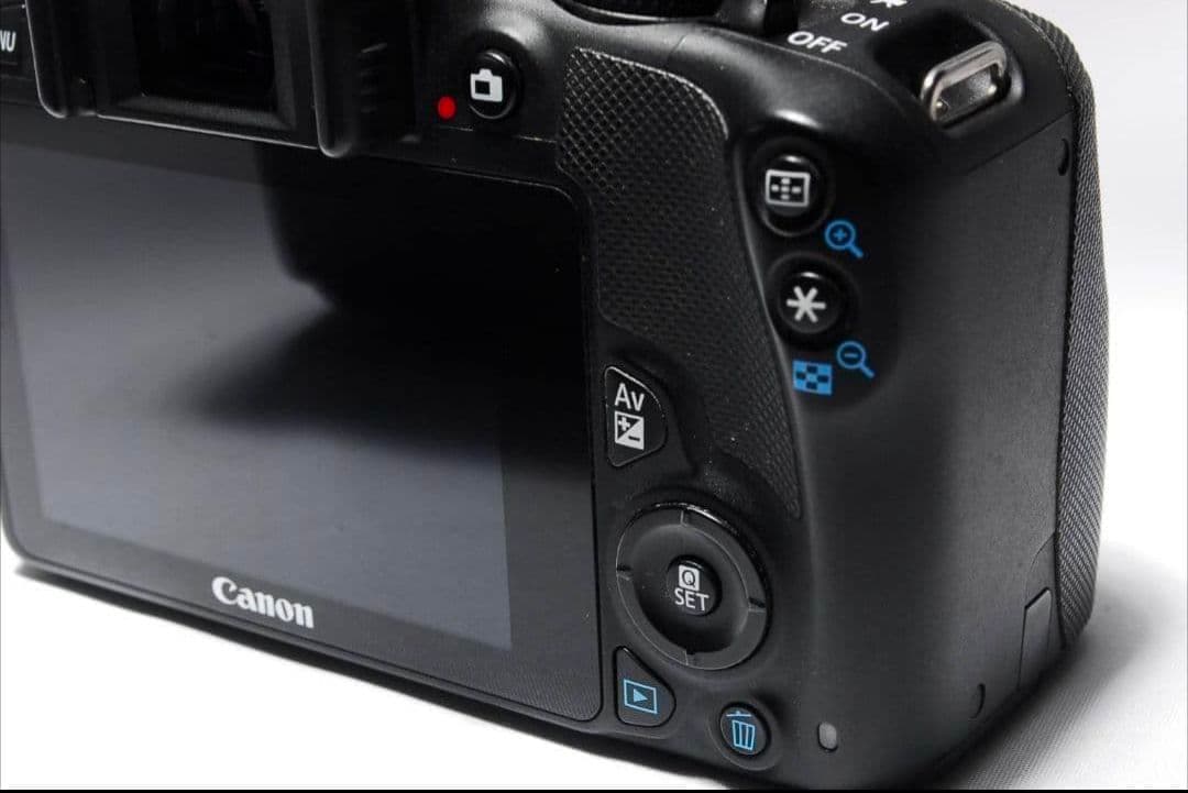 ♥圧倒的な性能♥CANON EOS 7D★一眼レフカメラ★初心者おすすめ