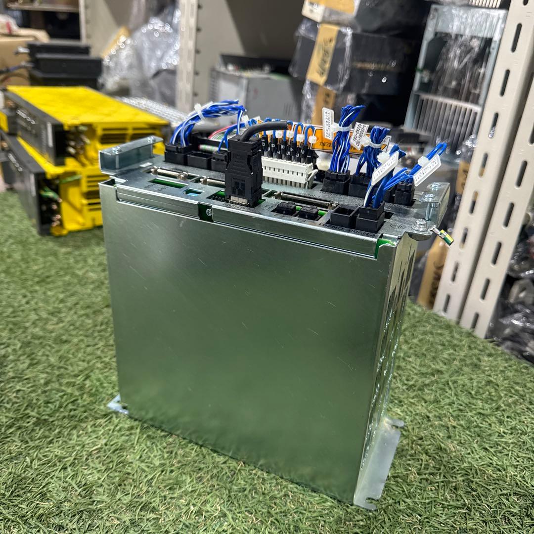 動作保証　中古美品　安川電機　サーボアンプ JZNC-YSU01-1E