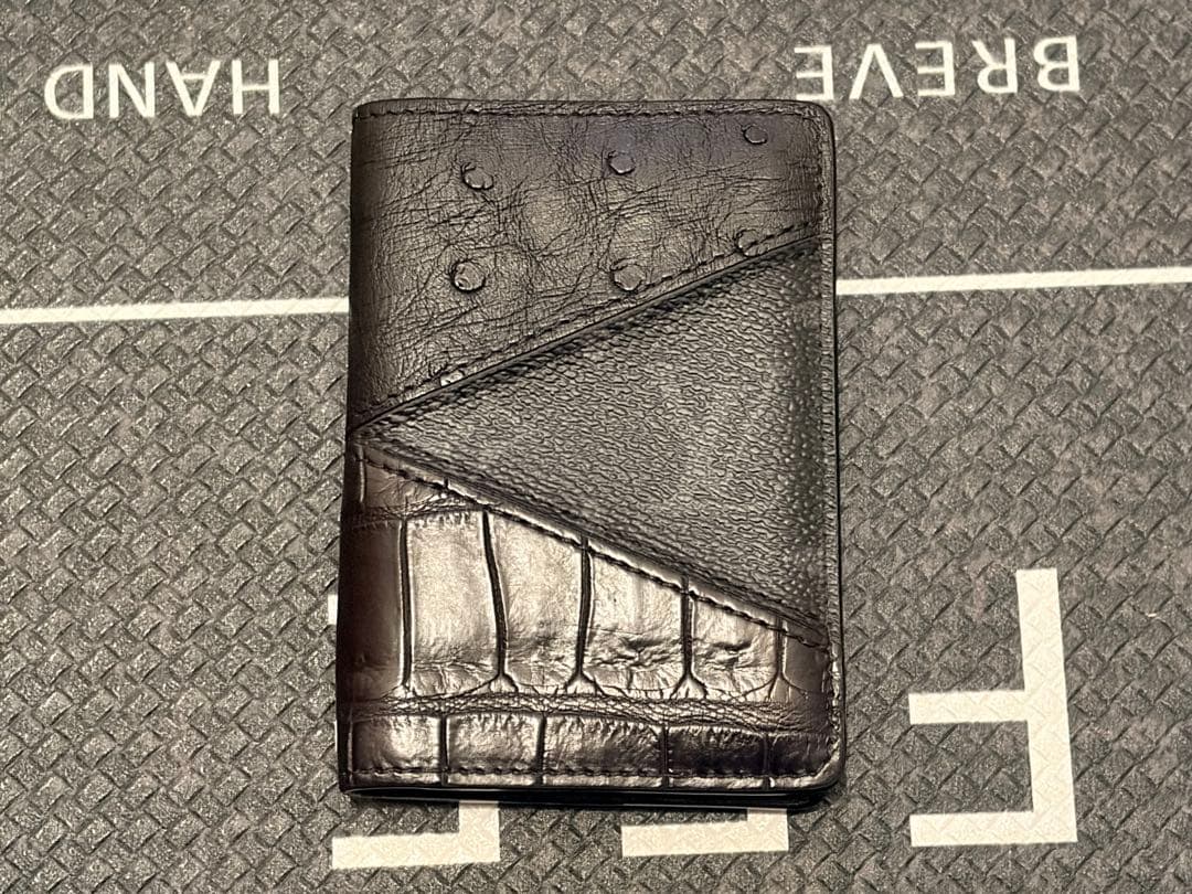 タ*ウ様 Louis vuittonクロコ&オーストリッチ名刺入れ