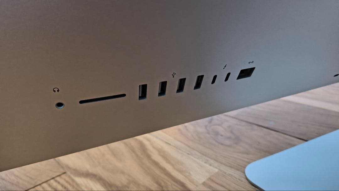 Macデスクトップ iMac 2019 27 i9 Radeon Pro580x