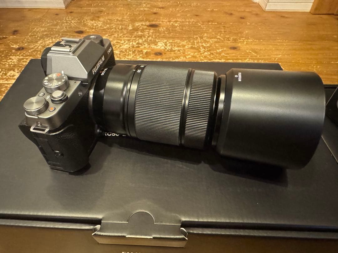 美品 FUJIFILM X-T100 シルバー Wレンズ 箱付