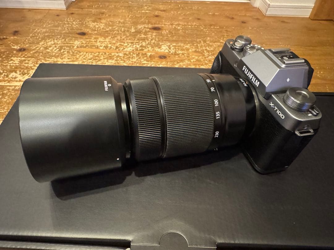 美品 FUJIFILM X-T100 シルバー Wレンズ 箱付
