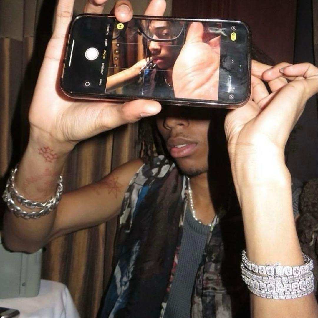 AVALANCHE シルバー　バゲットカット　テニスブレスレット　18cm