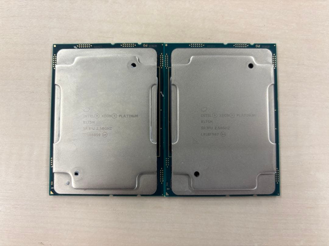 Xeon Platinum 8175M 24コア 48スレッド 2基