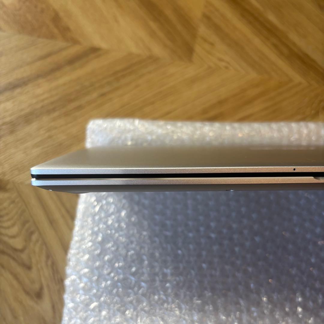 【極美品】ASUS Chromebook 本体 ACアダプター付き 人気モデル