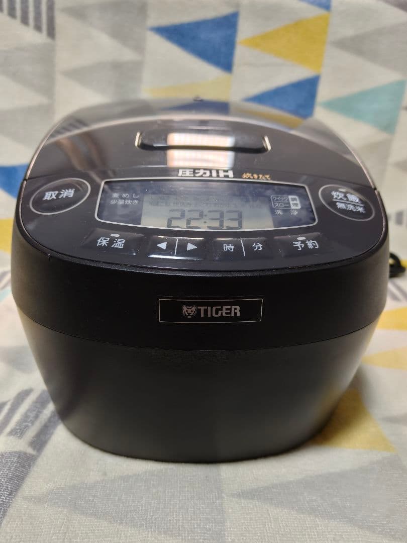 TIGER 圧力IH炊飯器 JPV-B100アッシュブラック5.5合2022年製