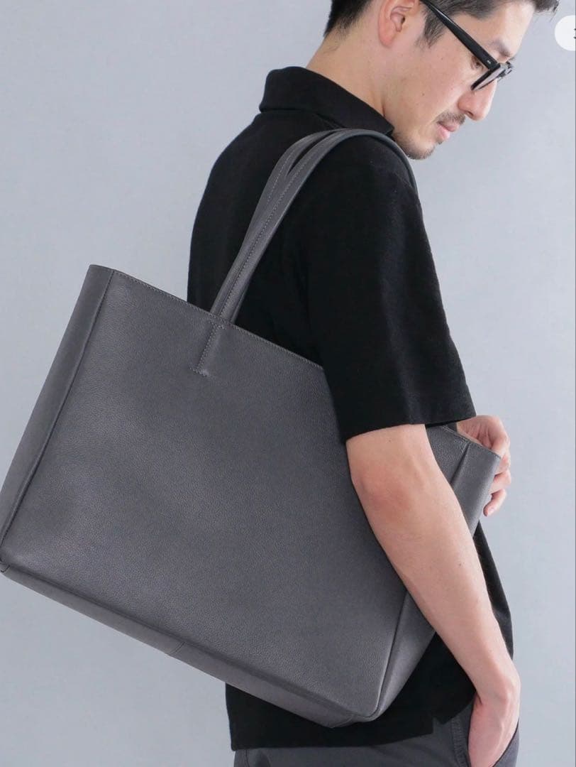 SHIPS スマートレザートートバッグ