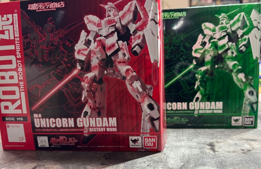 ロボット魂　ユニコーンガンダム(サイコフレーム発光仕様) 2種