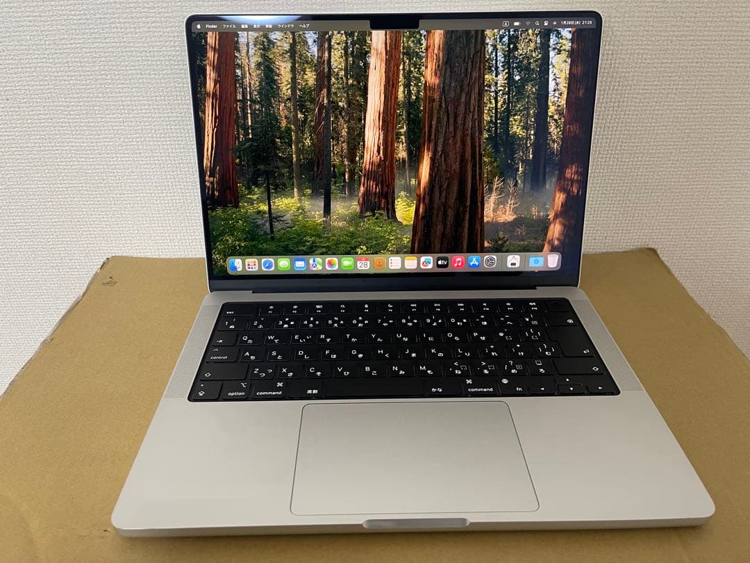 現行モデルMacBookPro14インチ M4/16GB/512G 100%